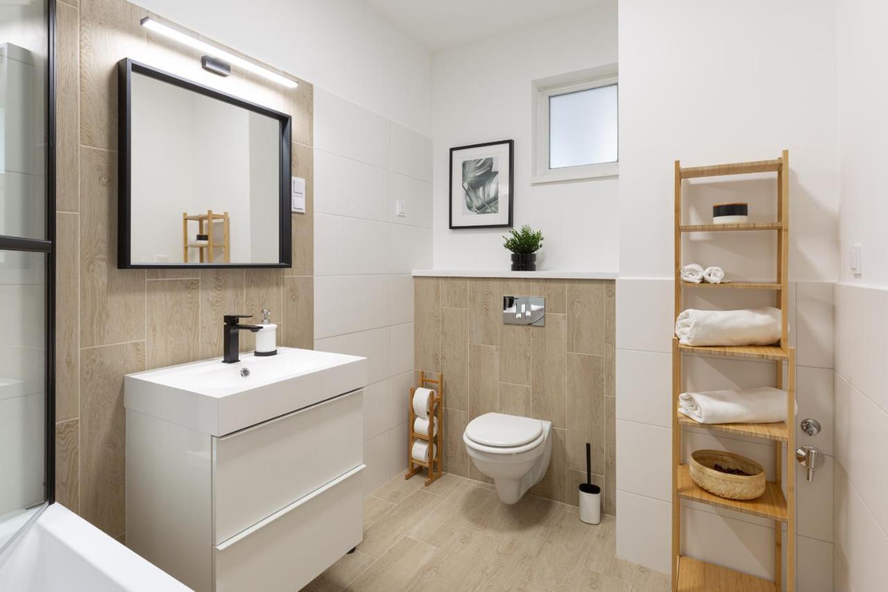 Second Home Apartment Budapest Ngoại thất bức ảnh